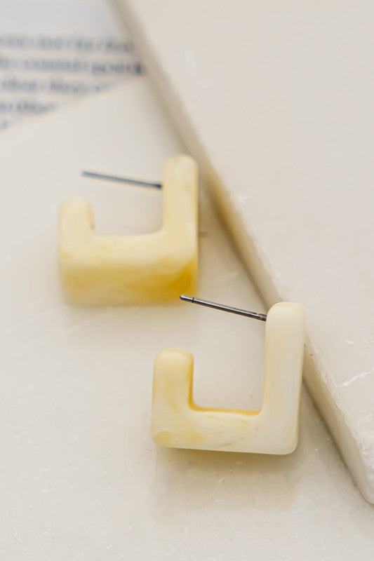 Small square shape acetate huggie hoop earrings - cream