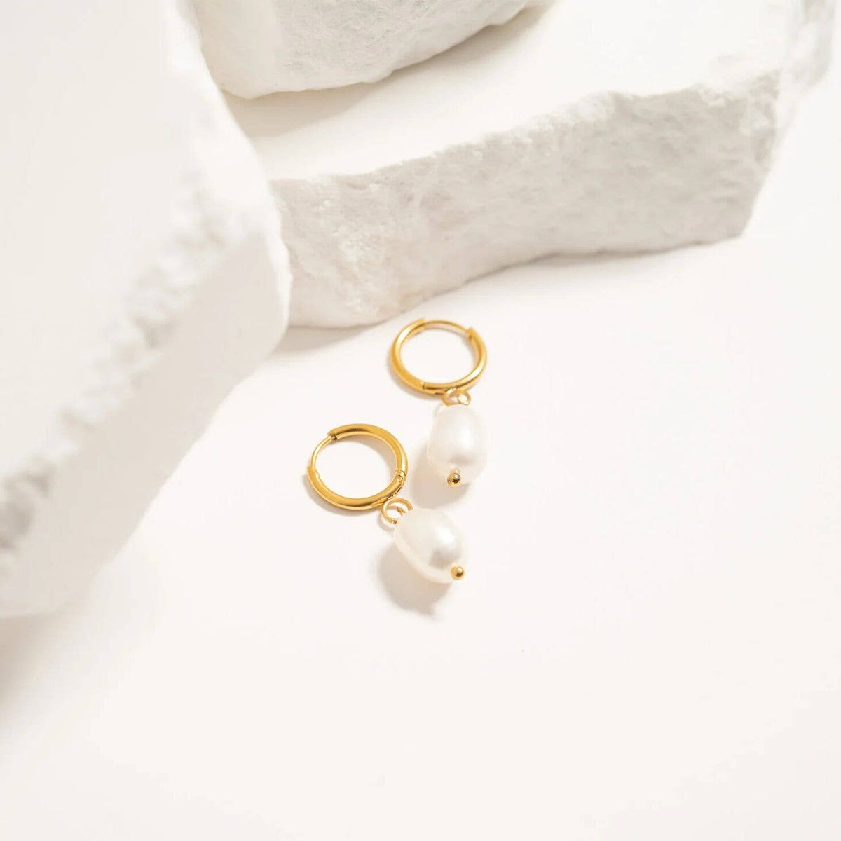 Freshwater Pearl Huggie Earrings